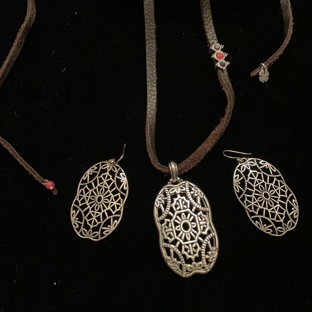 Lucky Brand Pedant Necklace and Earrings